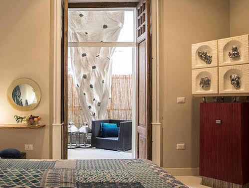 Atelier Ines B&B Home Gallery Napoli Exterior foto